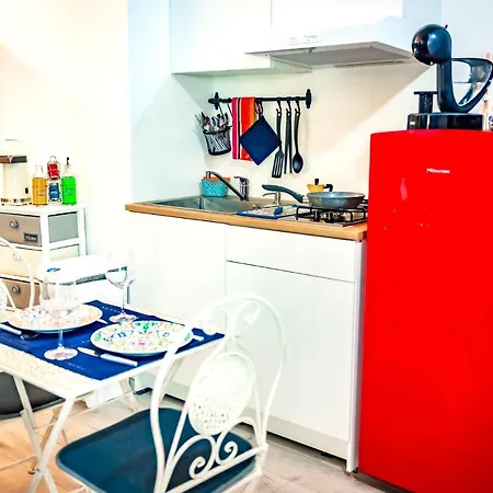 Casa Grasso شقة فيتوريا